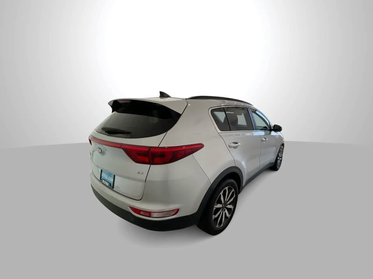 Thumbnail: 2018 Kia Sportage - 12