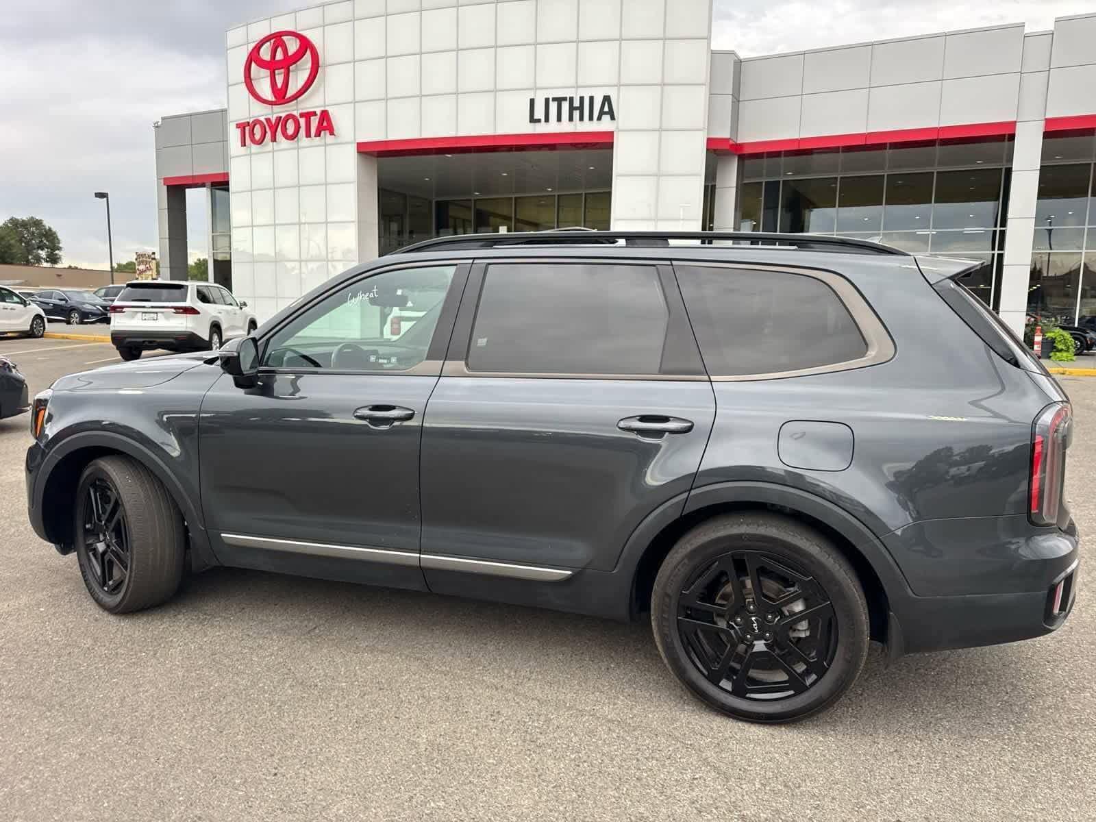 Thumbnail: 2023 Kia Telluride - 31