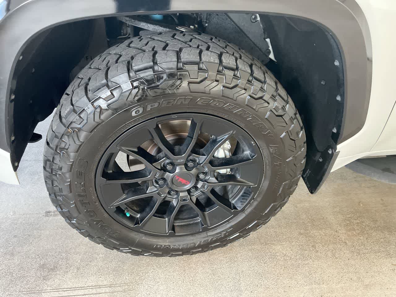 Thumbnail: 2025 Toyota Tundra - 10