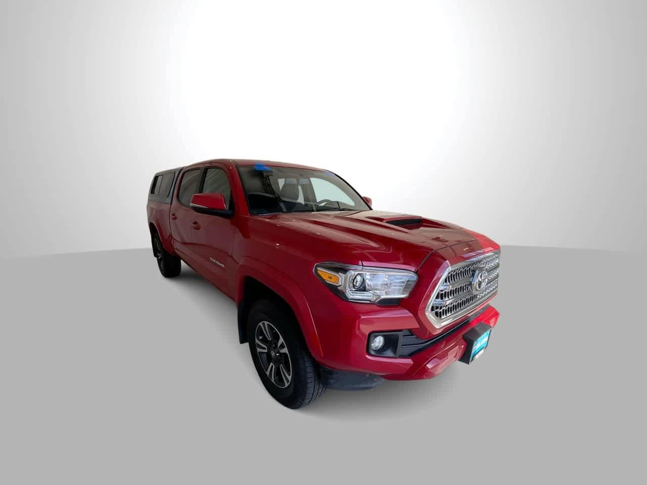 Thumbnail: 2017 Toyota Tacoma - 2