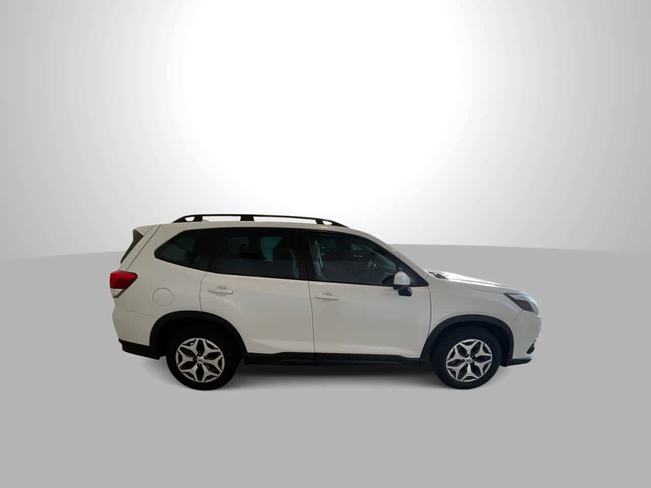 Thumbnail: 2023 Subaru Forester - 9