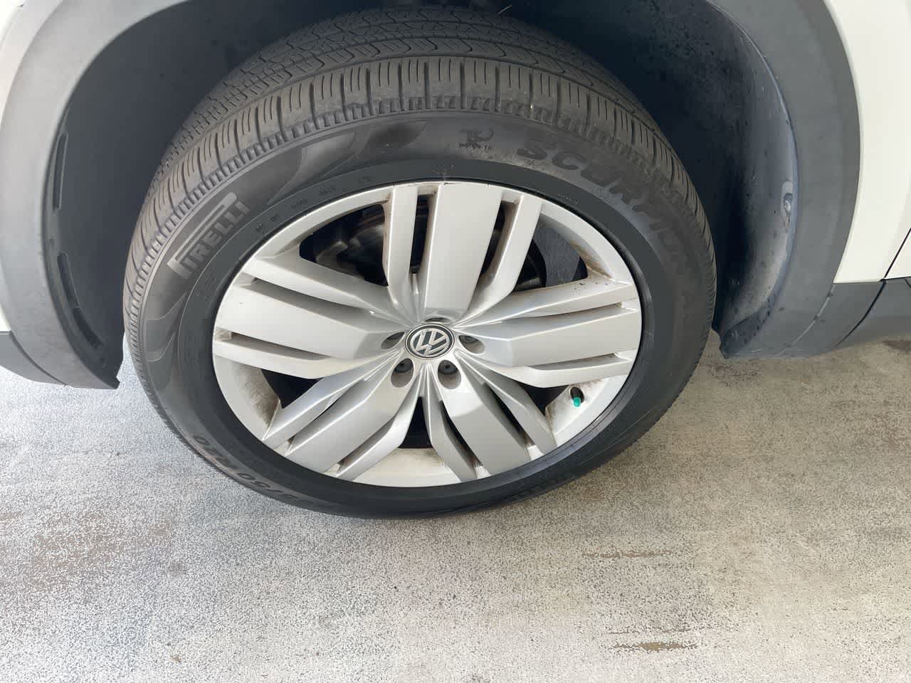 Thumbnail: 2019 Volkswagen Atlas - 10