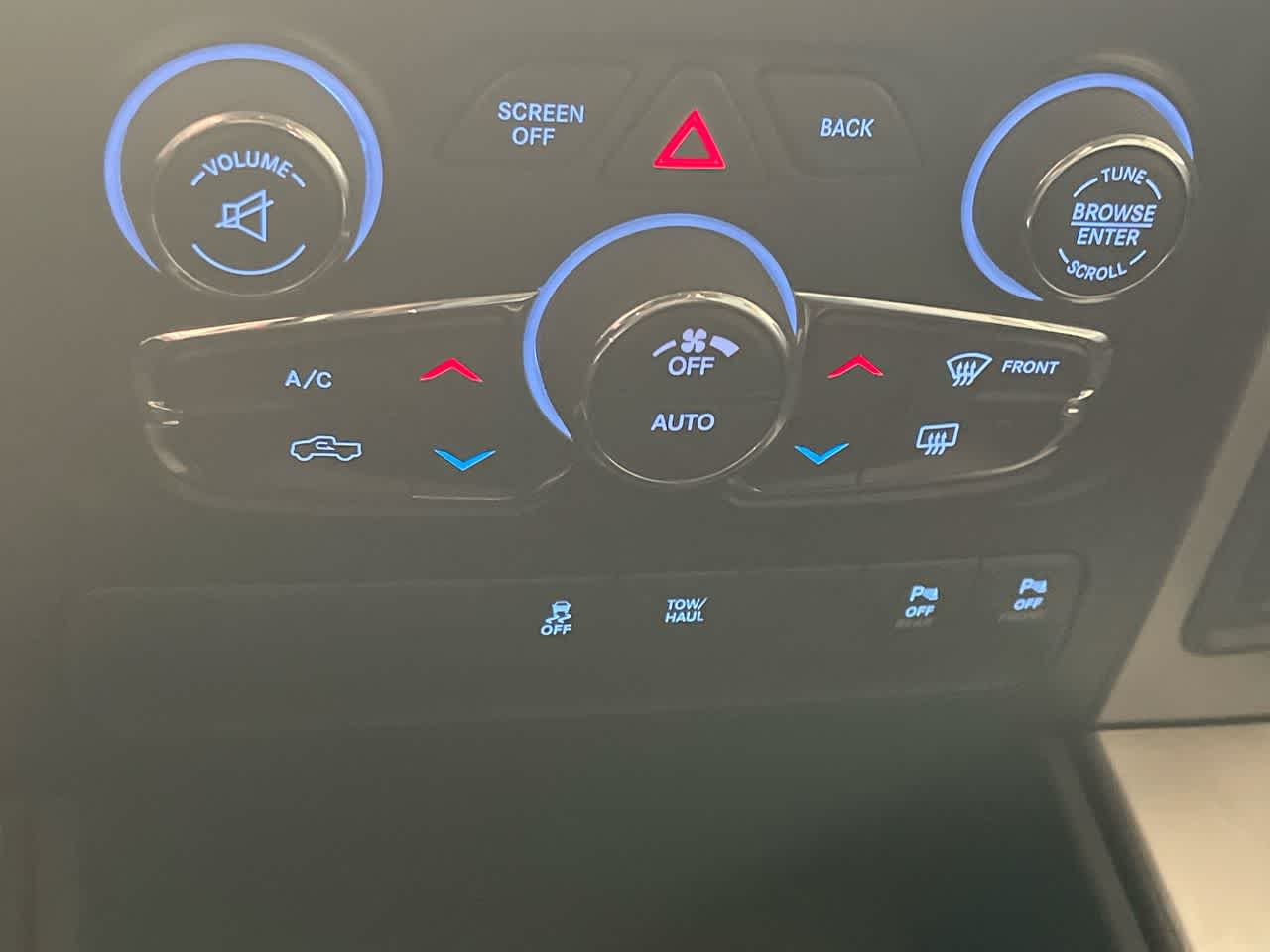 Thumbnail: 2017 RAM 1500 - 18