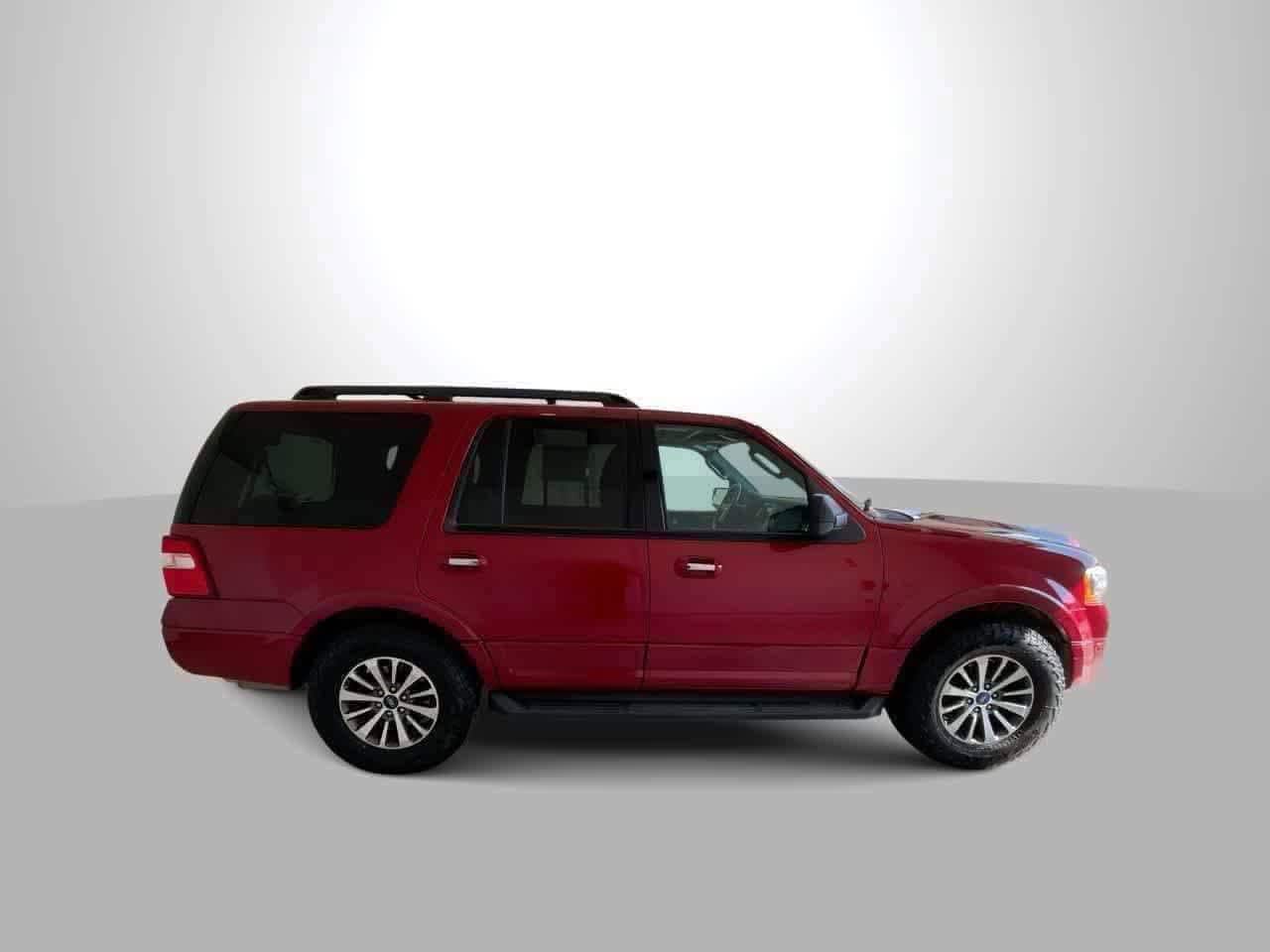 Thumbnail: 2017 Ford Expedition - 8