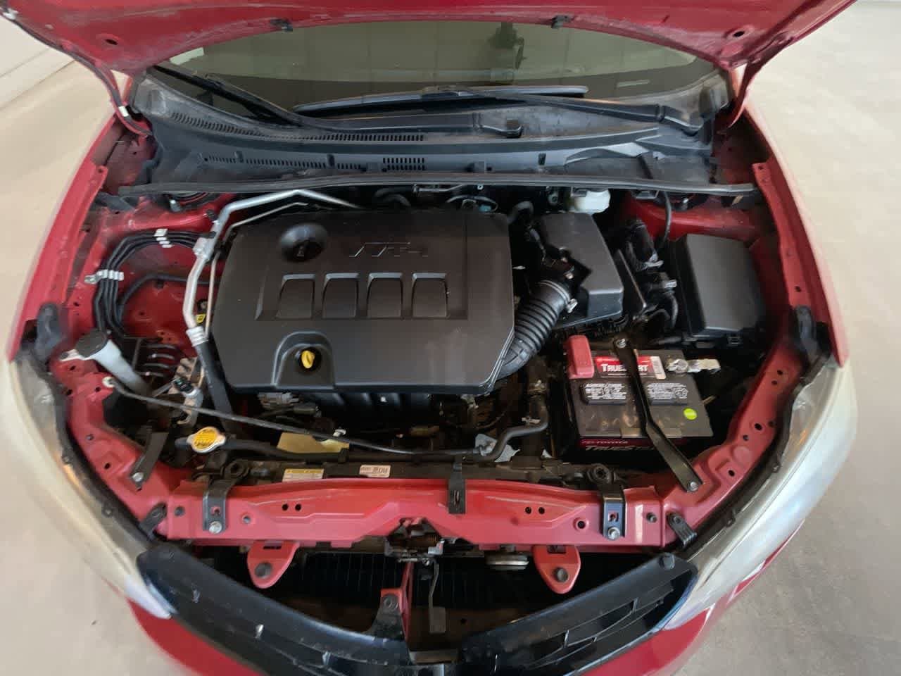 Thumbnail: 2014 Toyota Corolla - 24