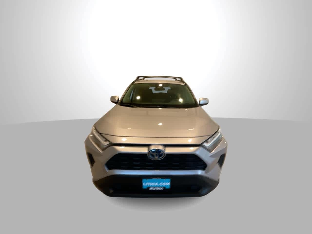 Thumbnail: 2024 Toyota RAV4 - 3