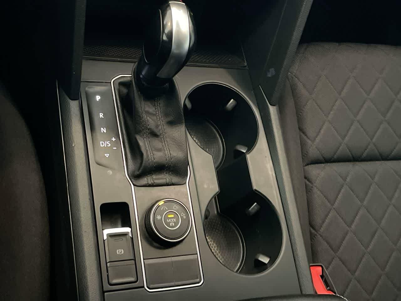 Thumbnail: 2021 Volkswagen Atlas - 18