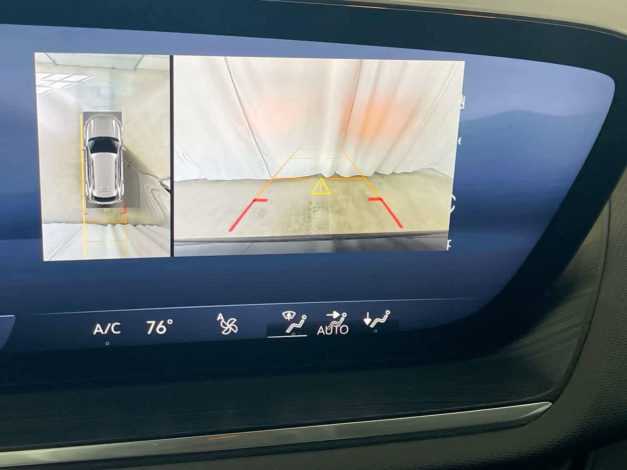 Thumbnail: 2024 Buick Envision - 17