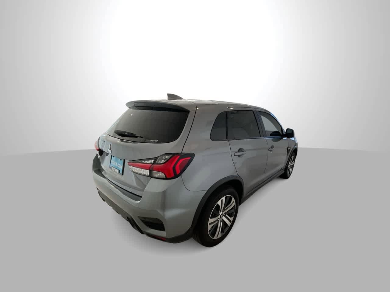Thumbnail: 2024 Mitsubishi Outlander Sport - 8