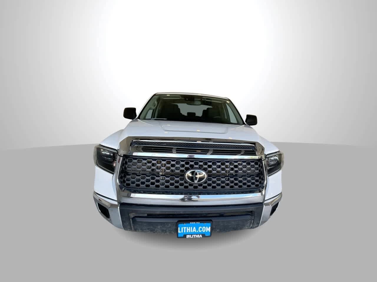 2021 Toyota Tundra SR5 CrewMax photo 3