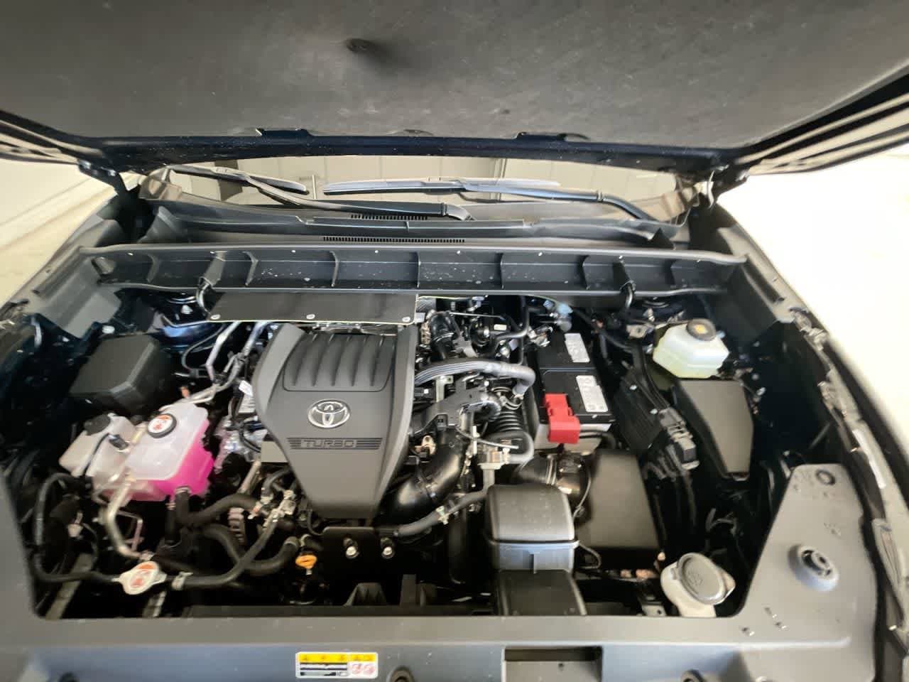 Thumbnail: 2026 Toyota Highlander - 27