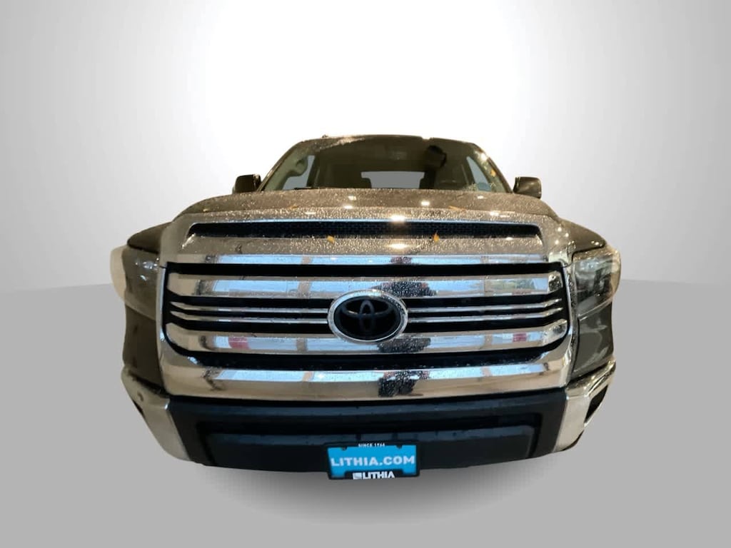 Used 2017 Toyota Tundra SR5 CrewMax 5.5 Bed 5.7L FFV (Natl) Truck