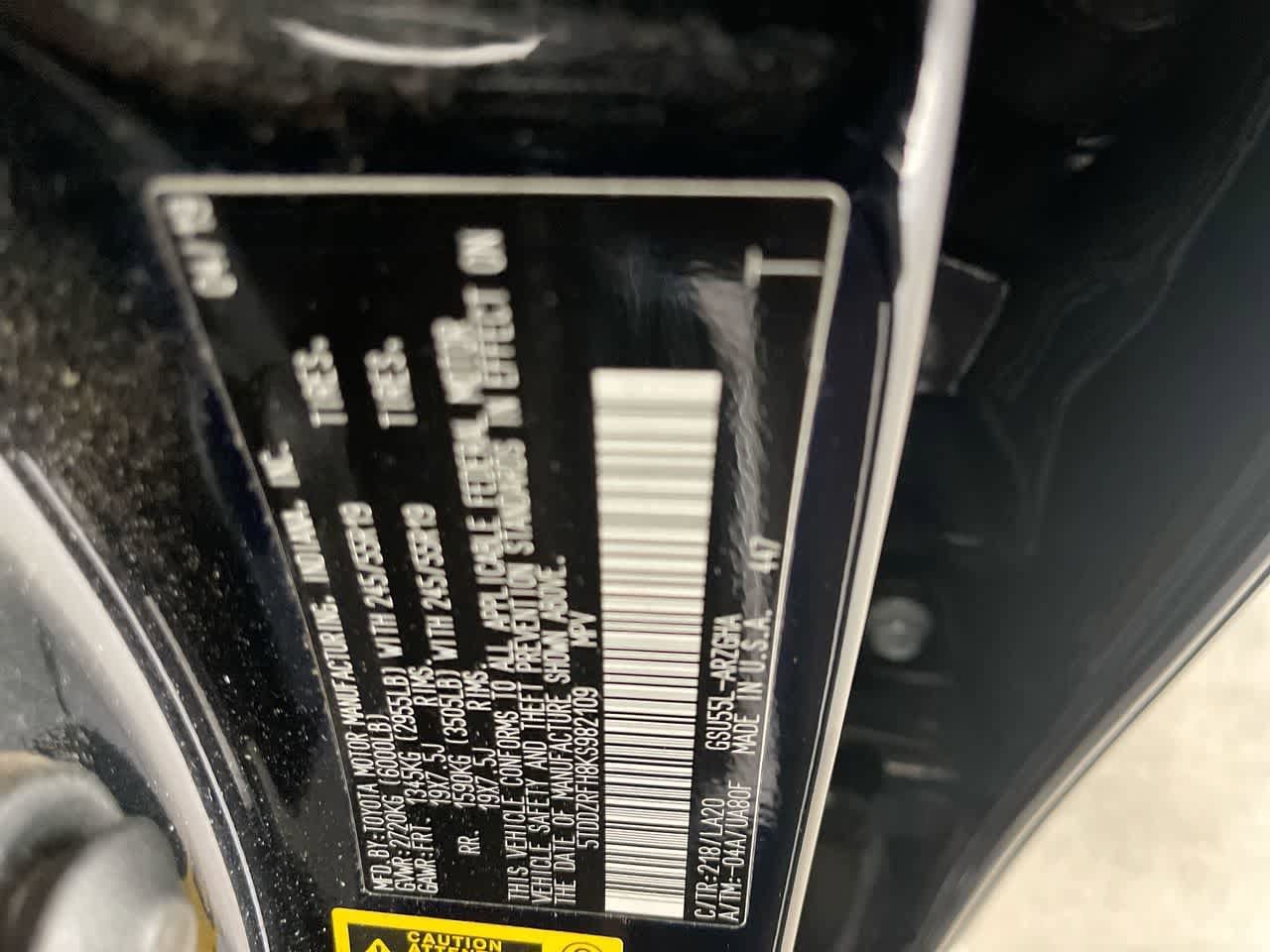 Thumbnail: 2019 Toyota Highlander - 29