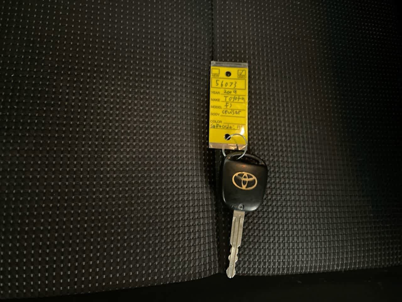 Thumbnail: 2009 Toyota FJ Cruiser - 25