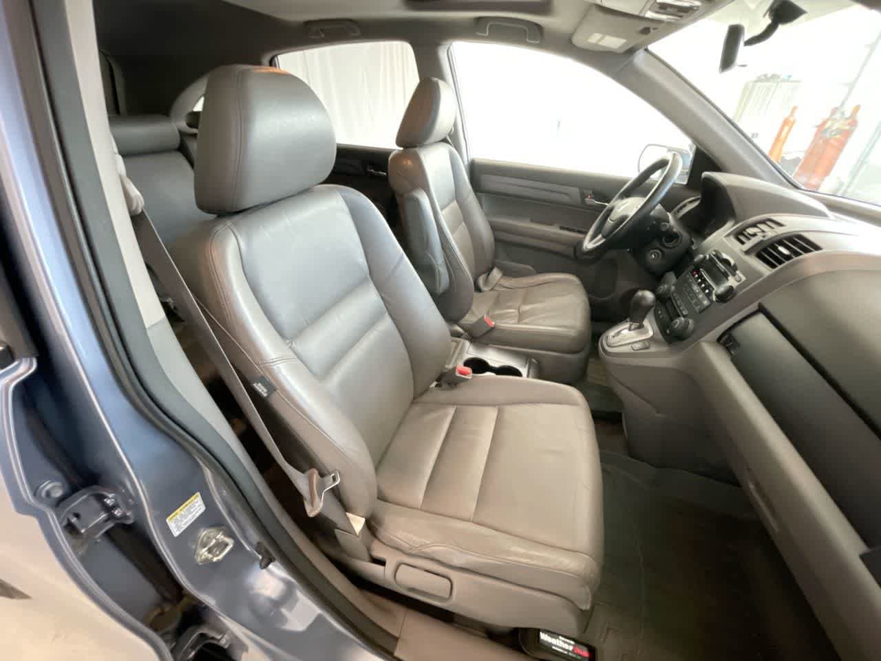 2008 Honda CR-V EX-L 23