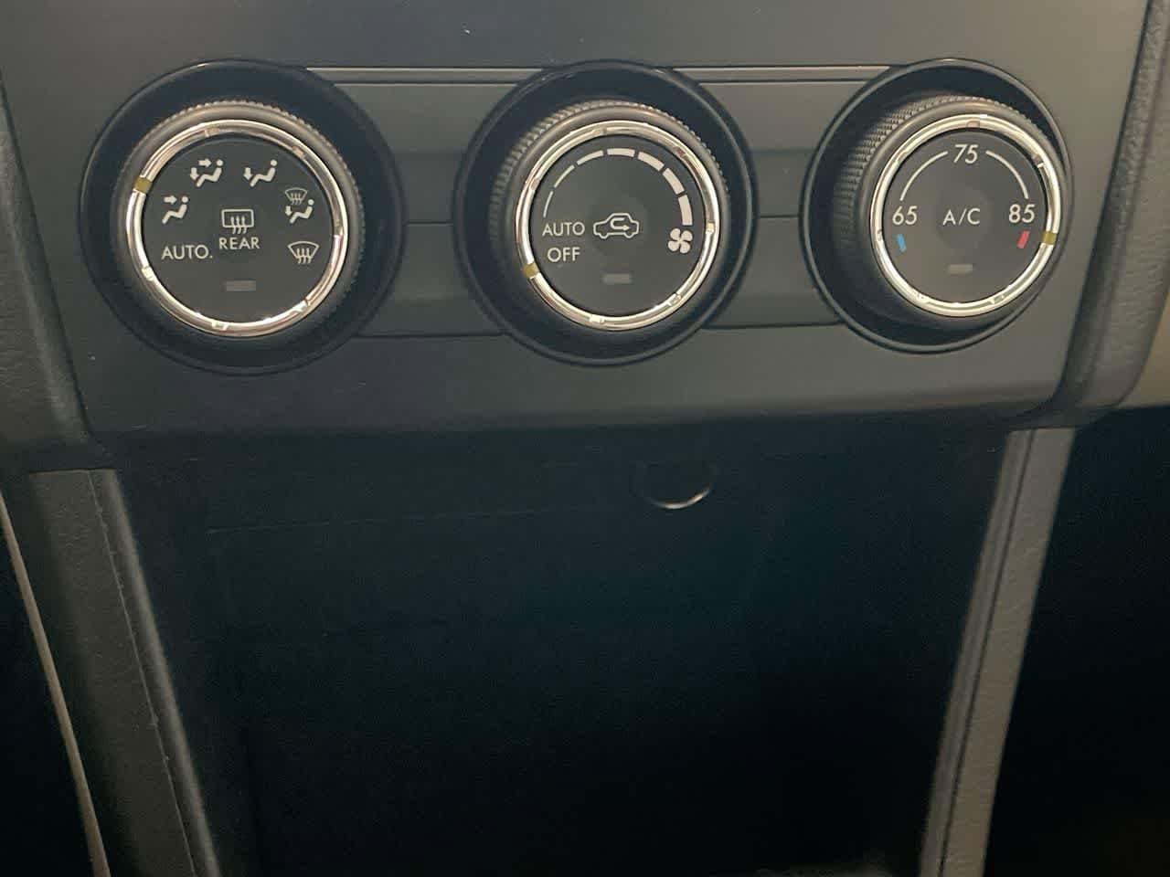 Thumbnail: 2013 Subaru XV Crosstrek - 18