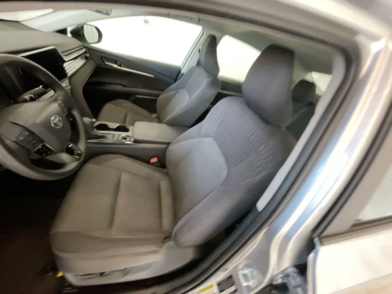 Thumbnail: 2025 Toyota Camry - 11