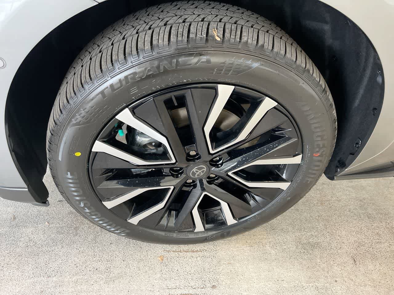 Thumbnail: 2026 Toyota bZ - 10