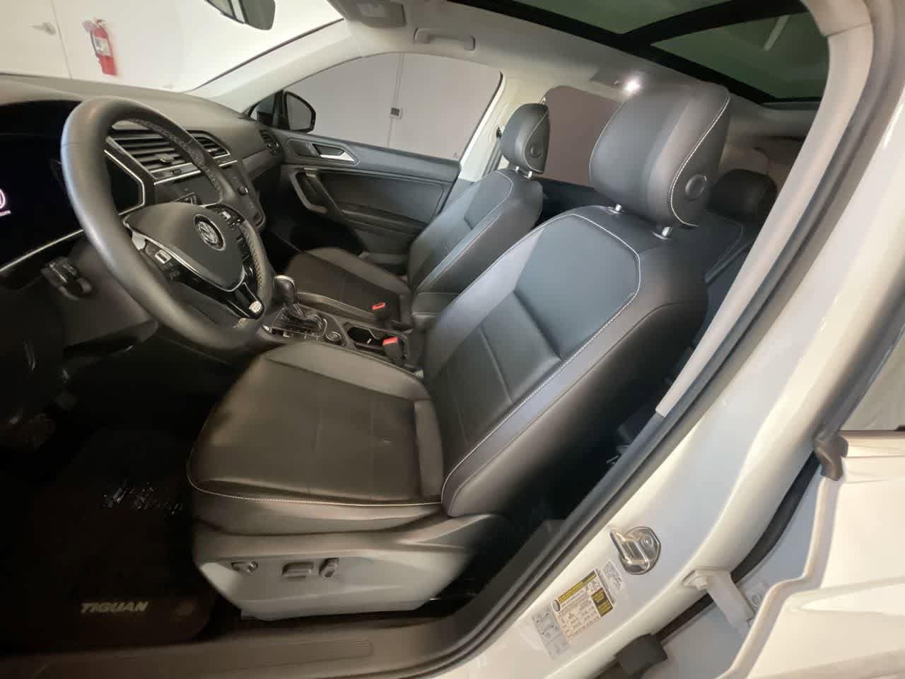 Thumbnail: 2021 Volkswagen Tiguan - 11