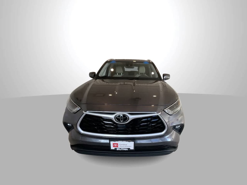 Certified 2022 Toyota Highlander XLE Sport Utility