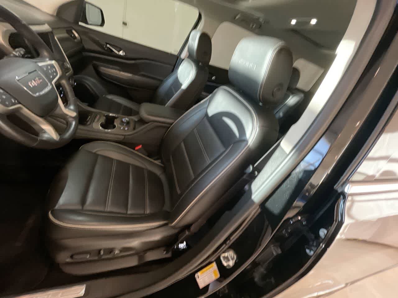 Thumbnail: 2021 GMC Acadia - 12