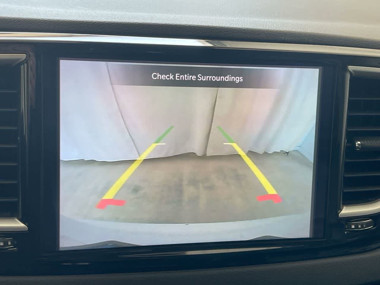 Thumbnail: 2023 Chrysler Pacifica - 17