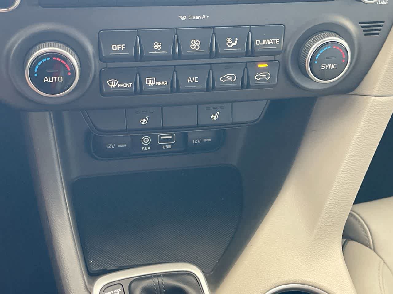 Thumbnail: 2017 Kia Sportage - 18