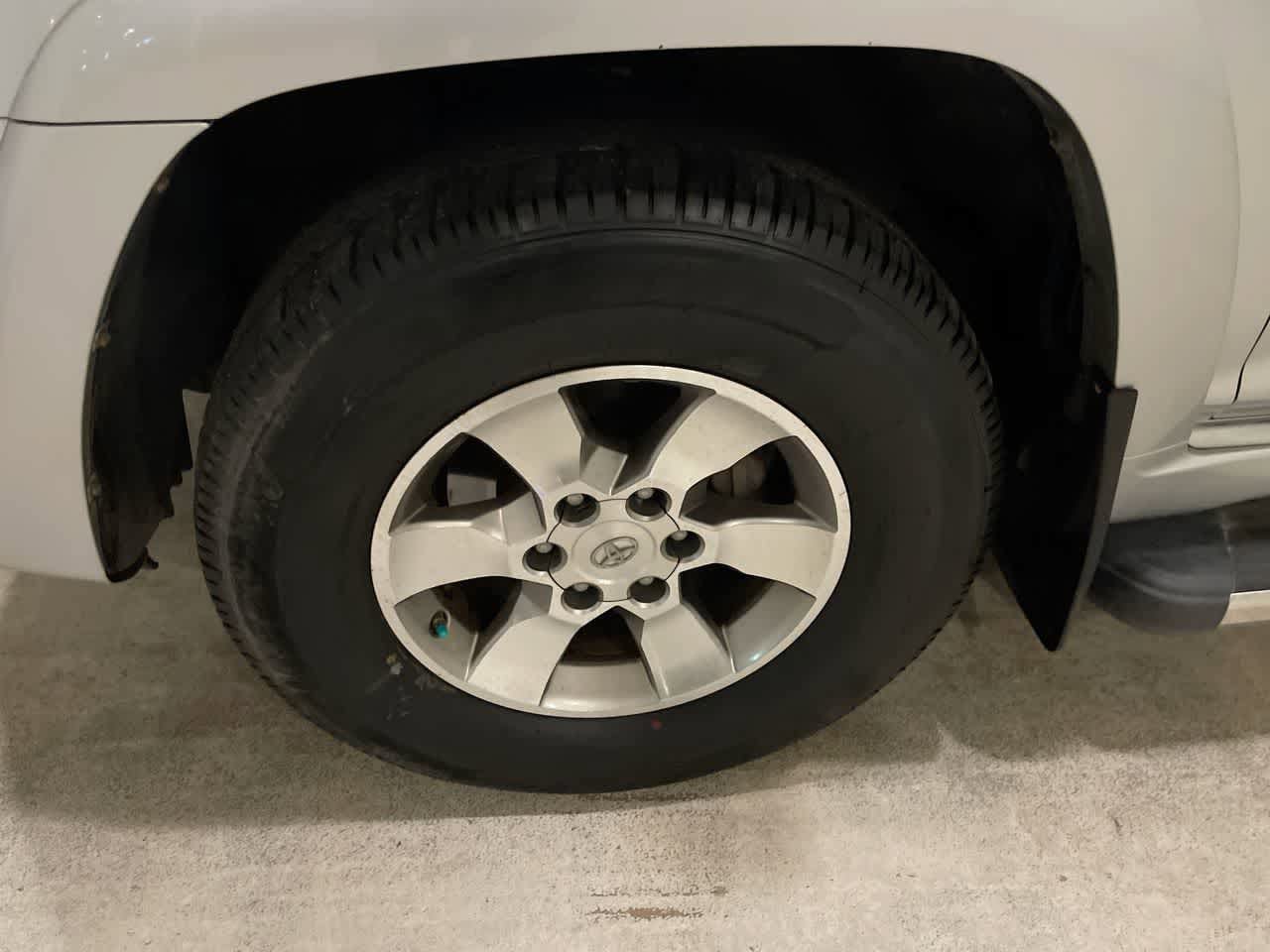 Thumbnail: 2011 Toyota 4Runner - 10