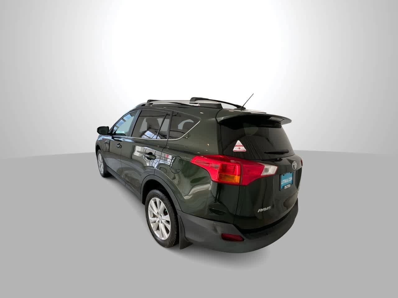 Thumbnail: 2013 Toyota RAV4 - 6