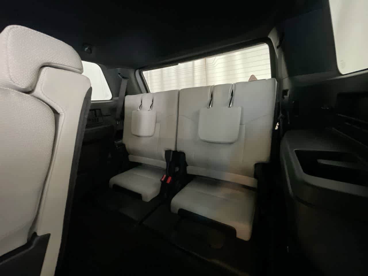 Thumbnail: 2025 Toyota 4Runner - 23