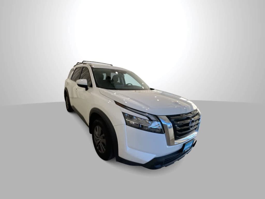 Used 2022 Nissan Pathfinder SV Sport Utility