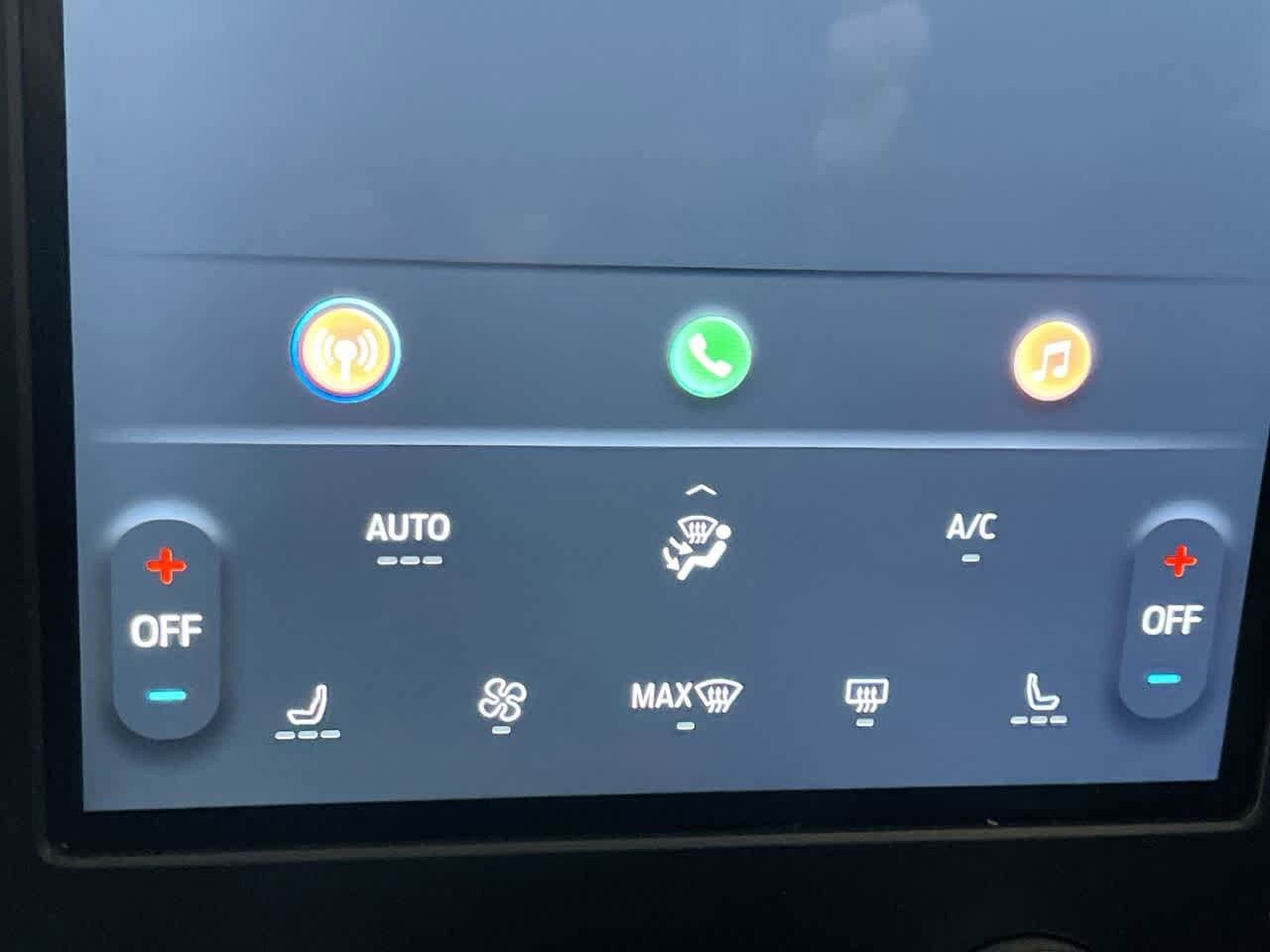 Thumbnail: 2024 Ford Edge - 18