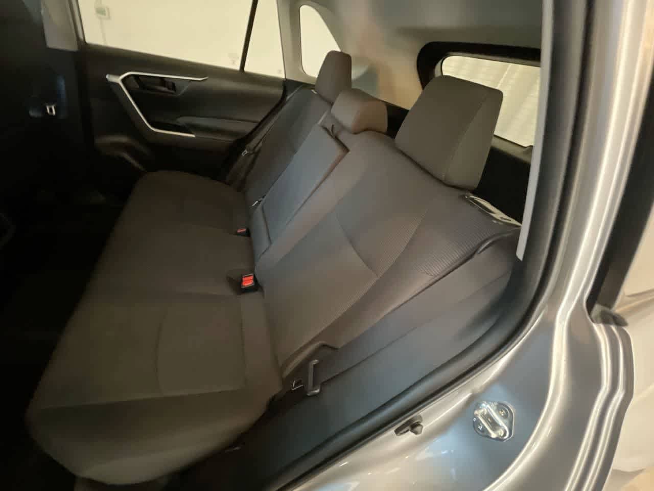 Thumbnail: 2021 Toyota RAV4 - 22