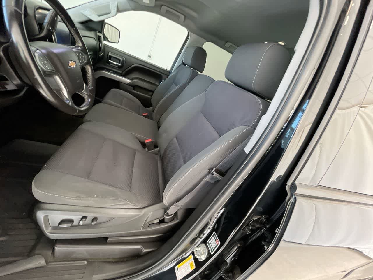 Thumbnail: 2018 Chevrolet Silverado 1500 - 11