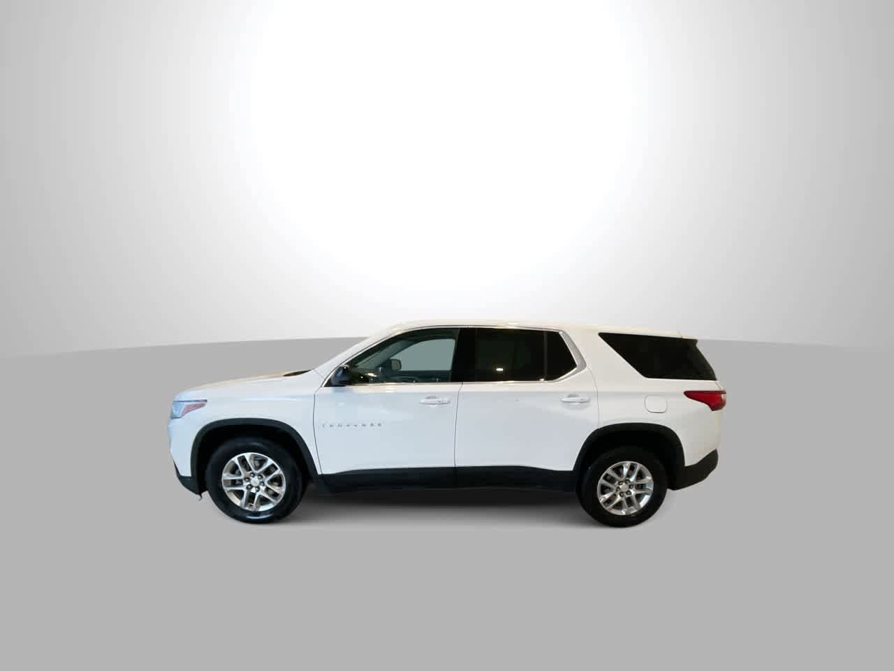 Thumbnail: 2021 Chevrolet Traverse - 5