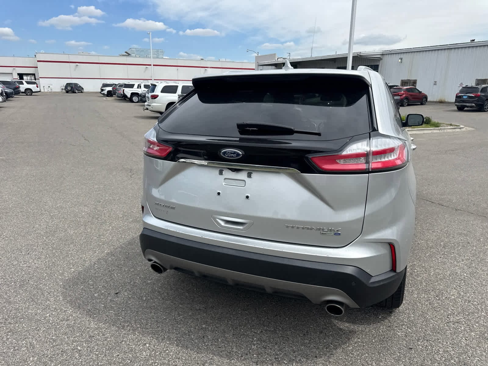 2019 Ford Edge Titanium 15