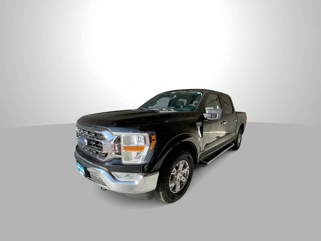 Used 2022 Ford F-150 XLT 4WD SuperCrew 5.5 Box Truck