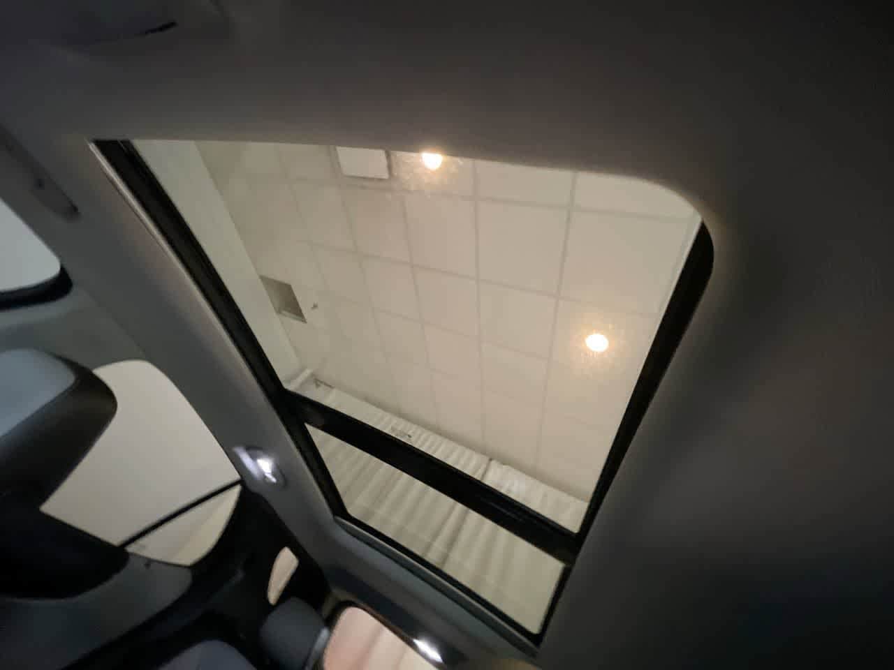 Thumbnail: 2018 Chevrolet Equinox - 22