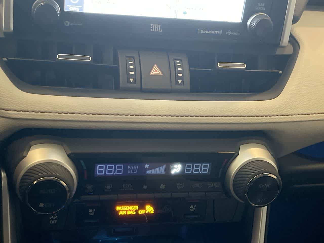 Thumbnail: 2020 Toyota RAV4 - 19