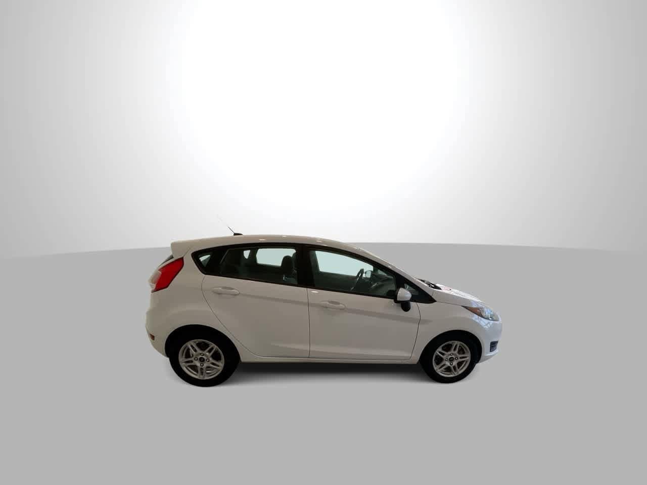 Thumbnail: 2019 Ford Fiesta - 9