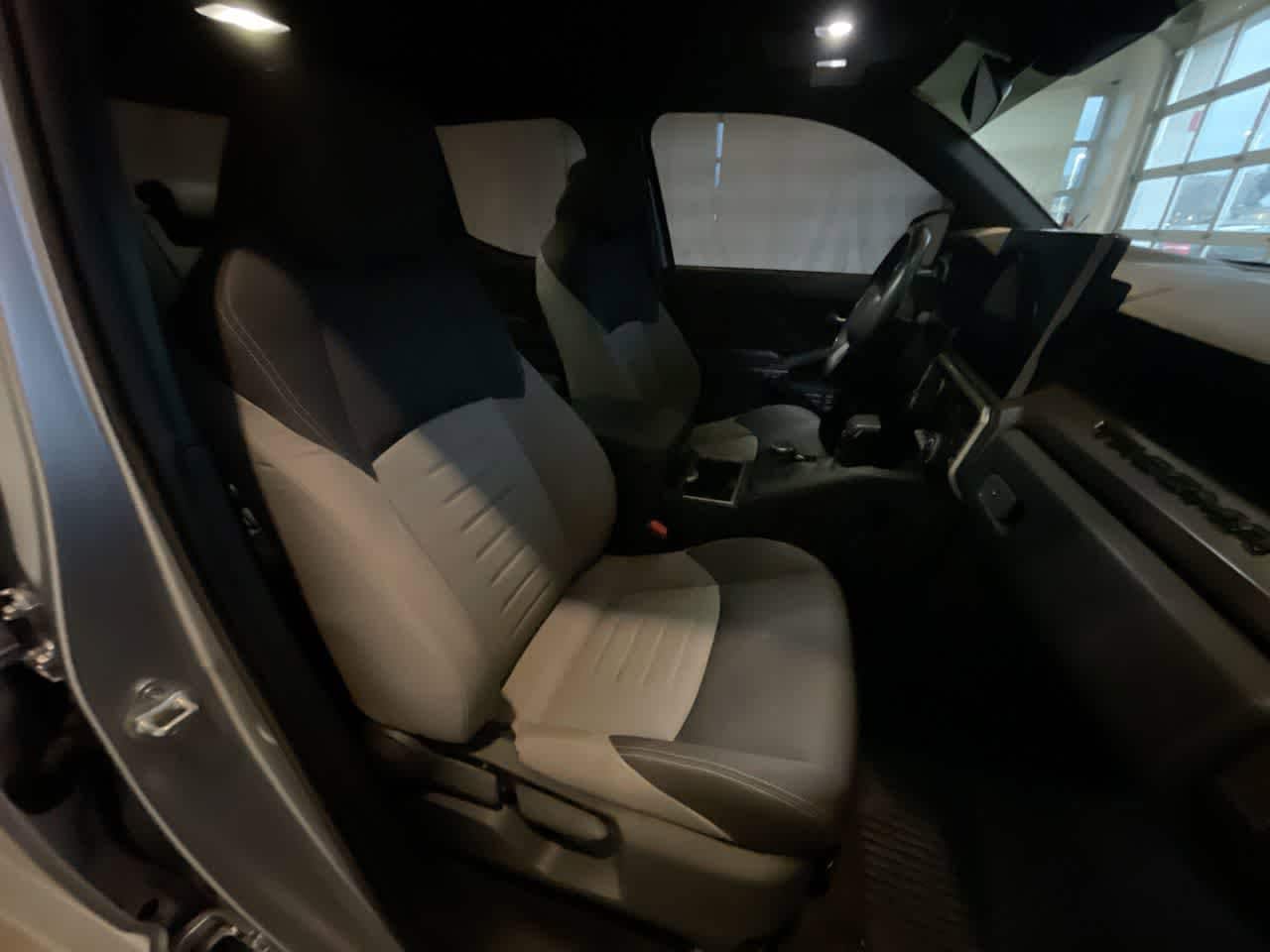 Thumbnail: 2024 Toyota Tacoma - 24