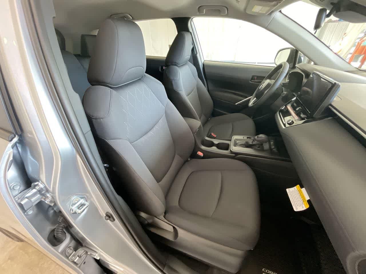 Thumbnail: 2026 Toyota Corolla Cross - 24