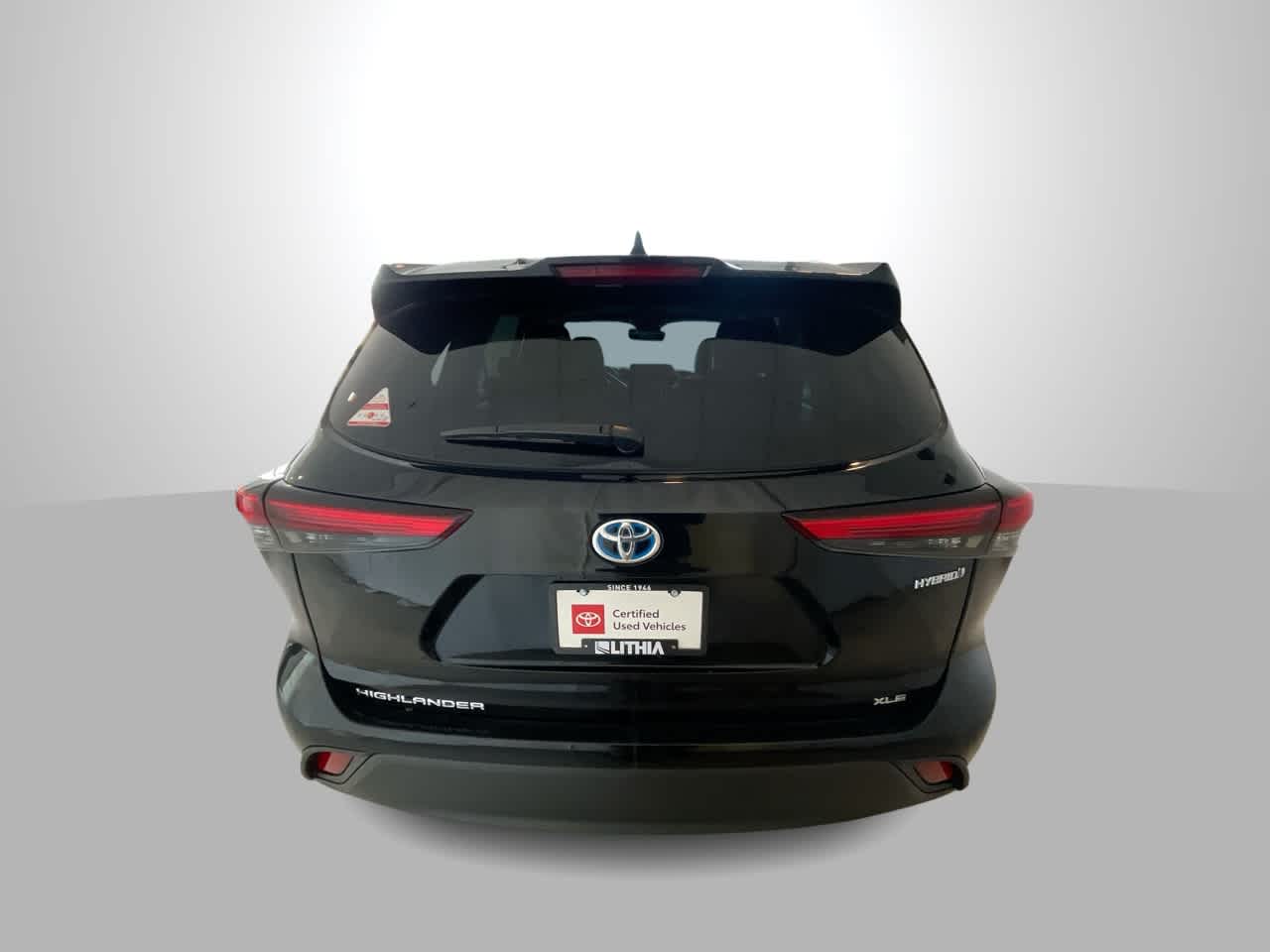 Thumbnail: 2022 Toyota Highlander - 7