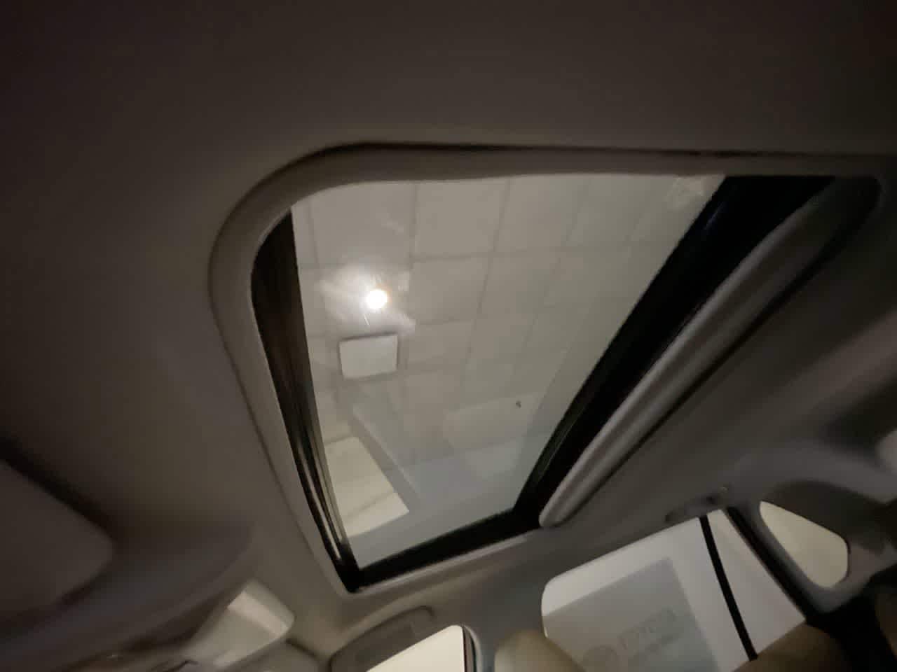 Thumbnail: 2025 Toyota RAV4 - 22