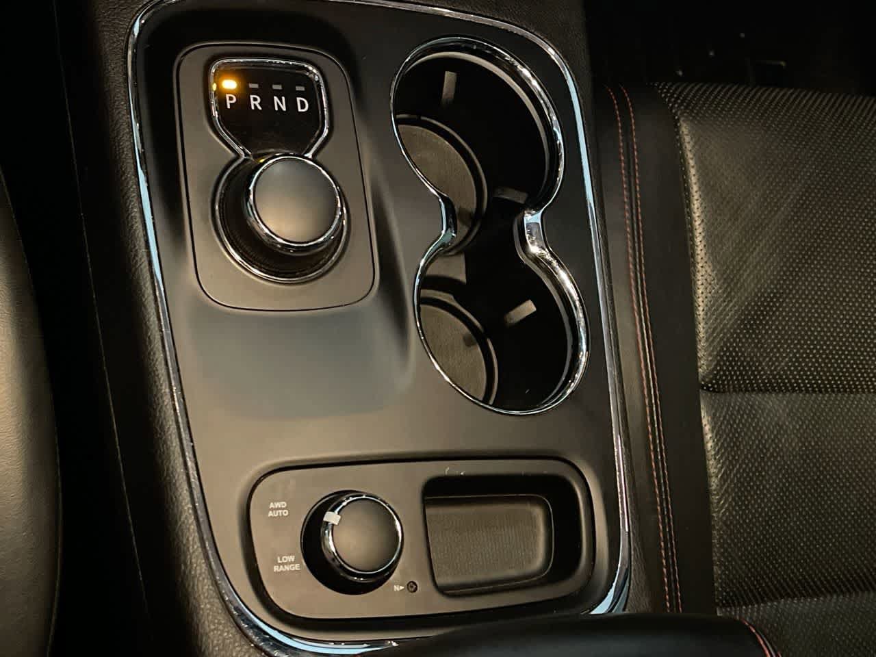 Thumbnail: 2017 Dodge Durango - 20