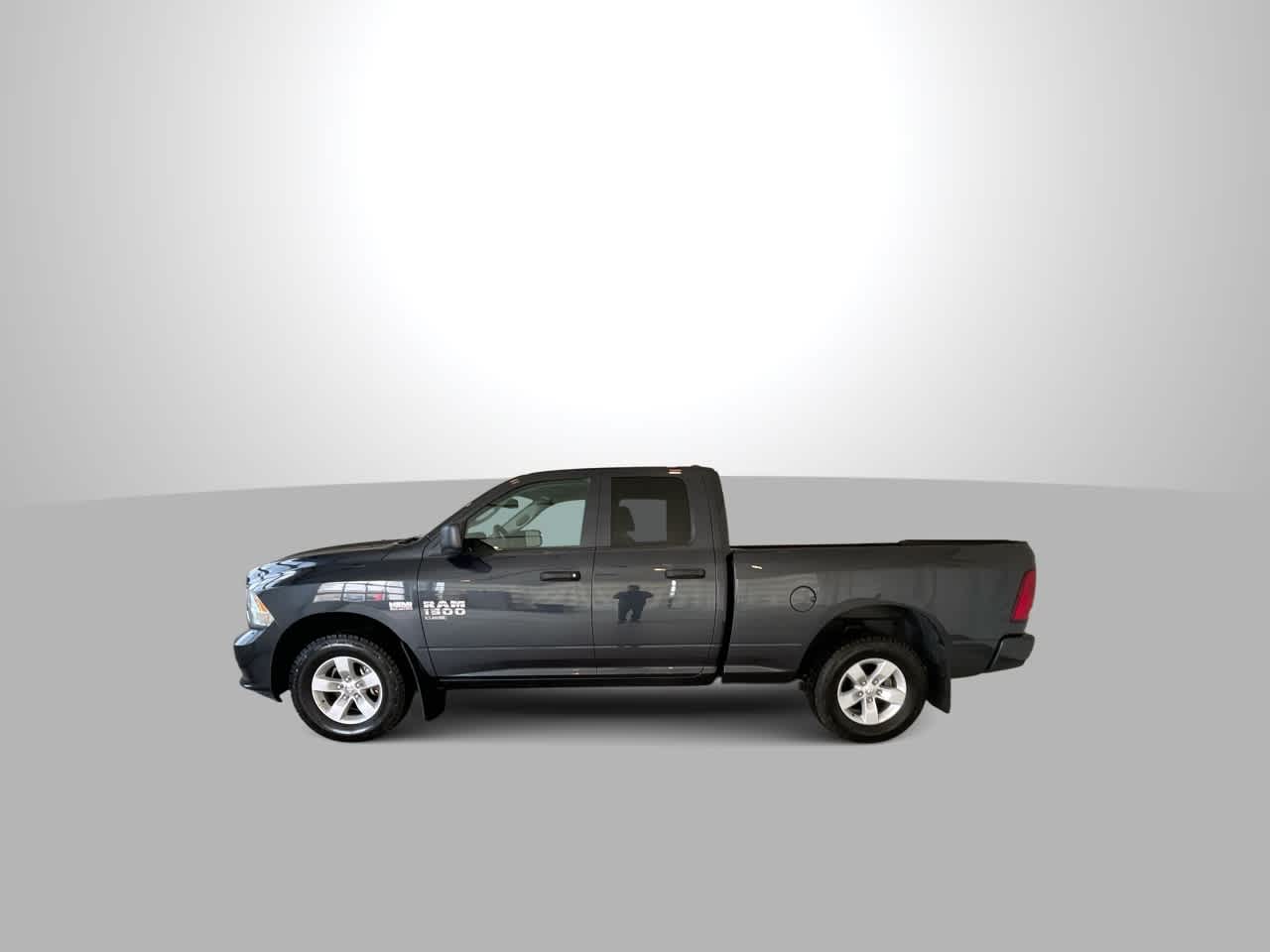 Thumbnail: 2020 RAM 1500 Classic - 5
