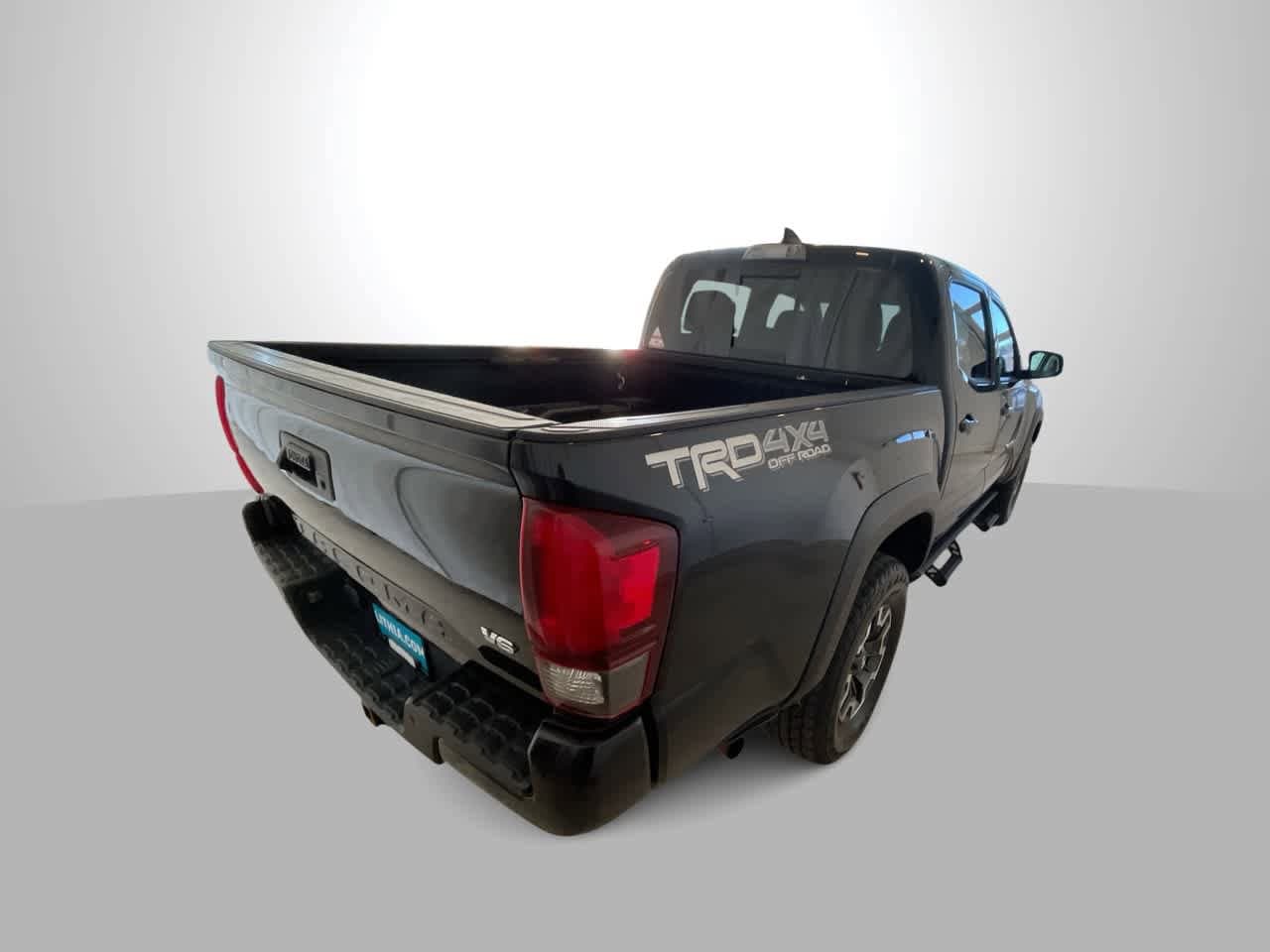 Thumbnail: 2019 Toyota Tacoma - 8