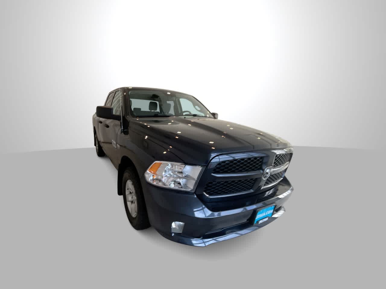 Thumbnail: 2020 RAM 1500 Classic - 2