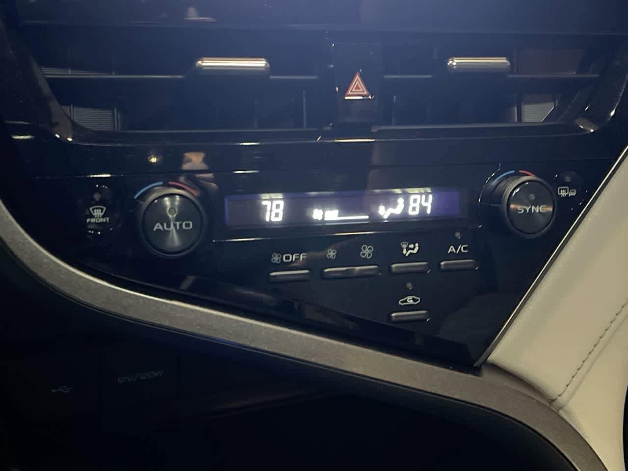 Thumbnail: 2022 Toyota Camry - 19