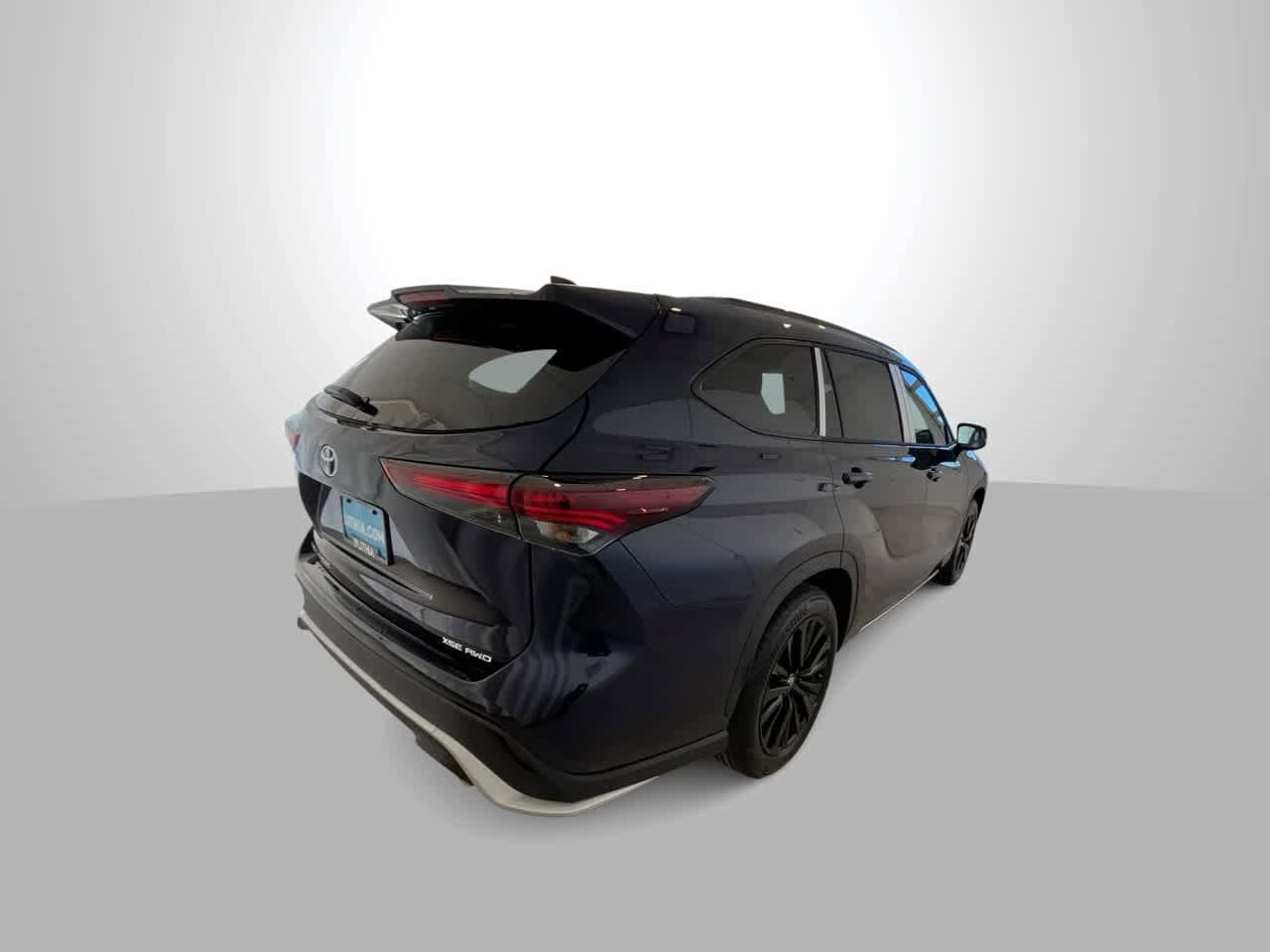 Thumbnail: 2026 Toyota Highlander - 8